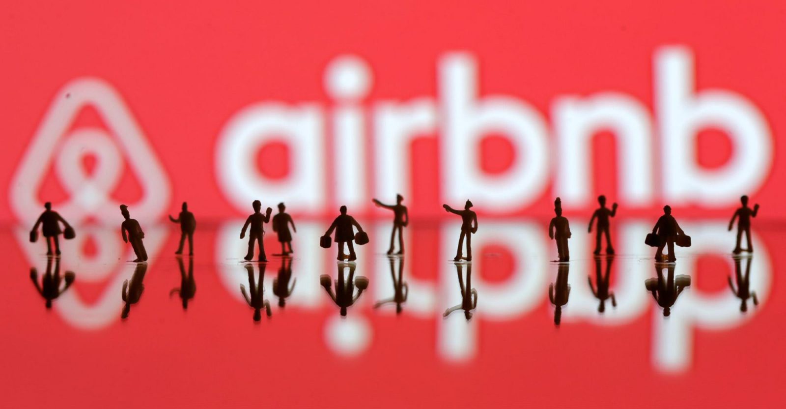 Airbnb Laid-off 25% Of Its Employees Due To Pandemic